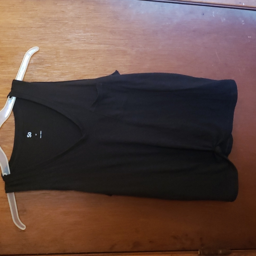 5/$25 Black SO v-neck pocket tank/muscle tee